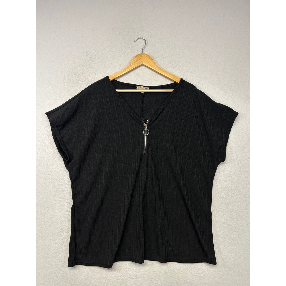 Minimalist Basic Lavish Womens 2X Black Zip Front Ribbed Knit Cap Sleeve Top